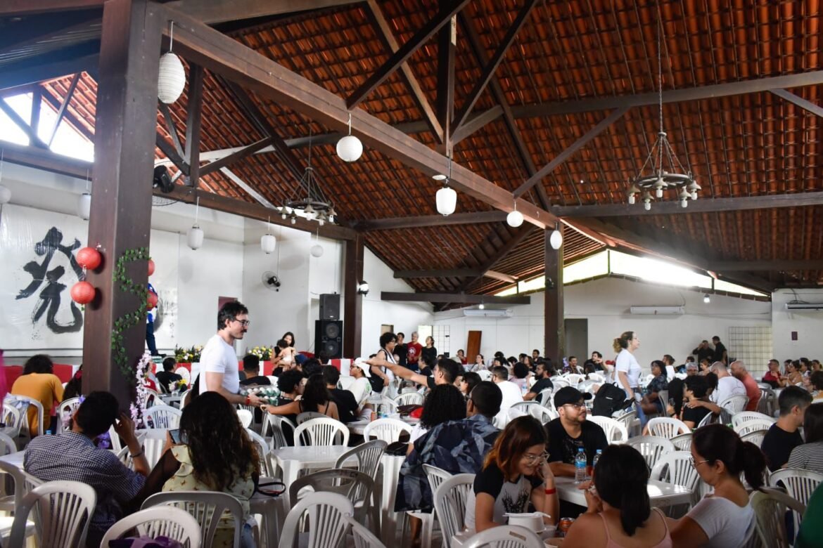 3EB0D530607CA858D5D651 - Na Rua Tem
